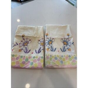 VTG 2 Pillowcase Floral Embroidery Polka Dot Edge Standard Case Pillow Cover